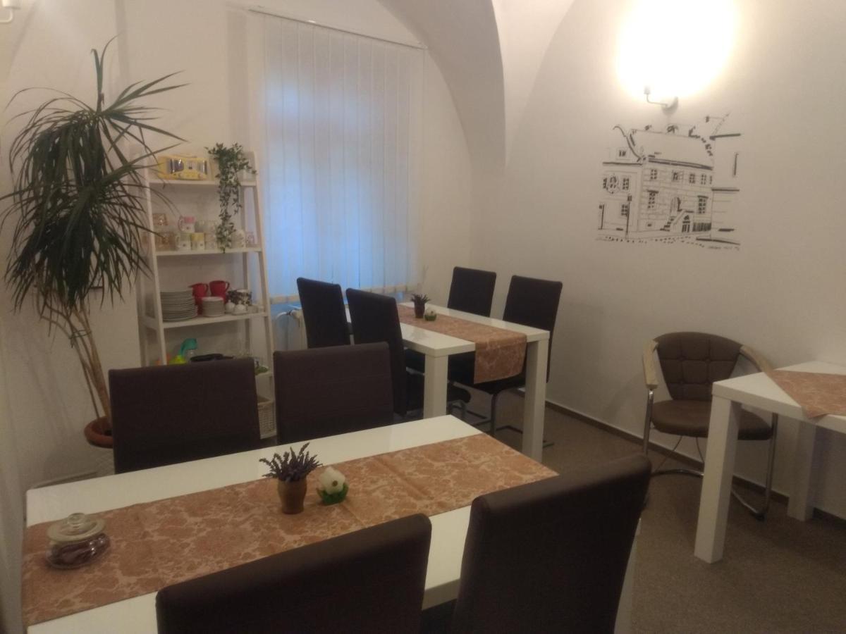 Pension Archa Znojmo Eksteriør billede